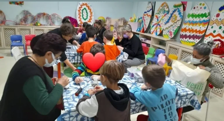 El Sanatları Çocuk Atölyeleri