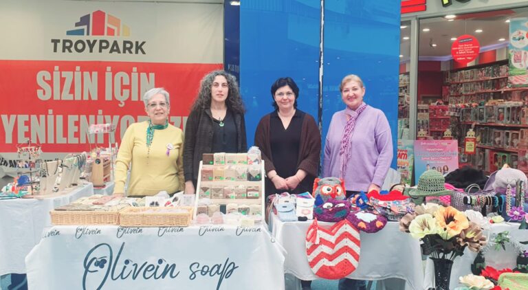 Troyapark AVM’de Bayram Sevinci